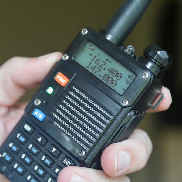 portable emergency radio